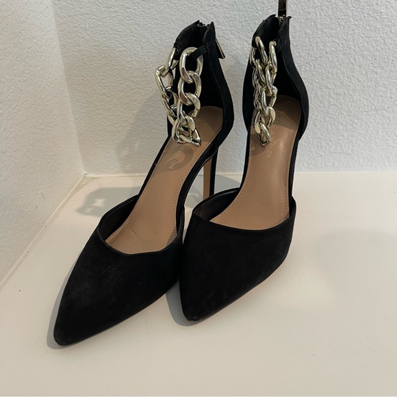 BCBG Black Heels with Gold Bracelet Strap Size 7.5 - Picture 2 of 6